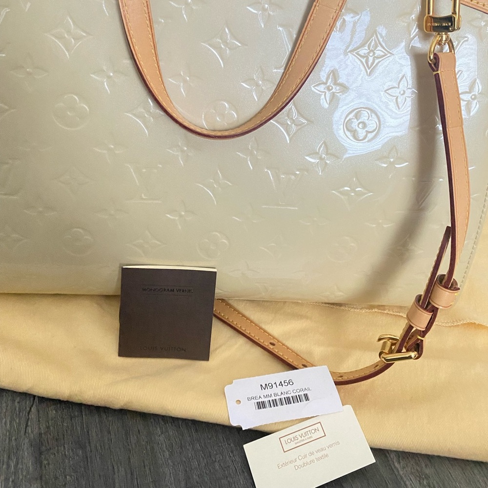 Louis Vuitton Brea MM